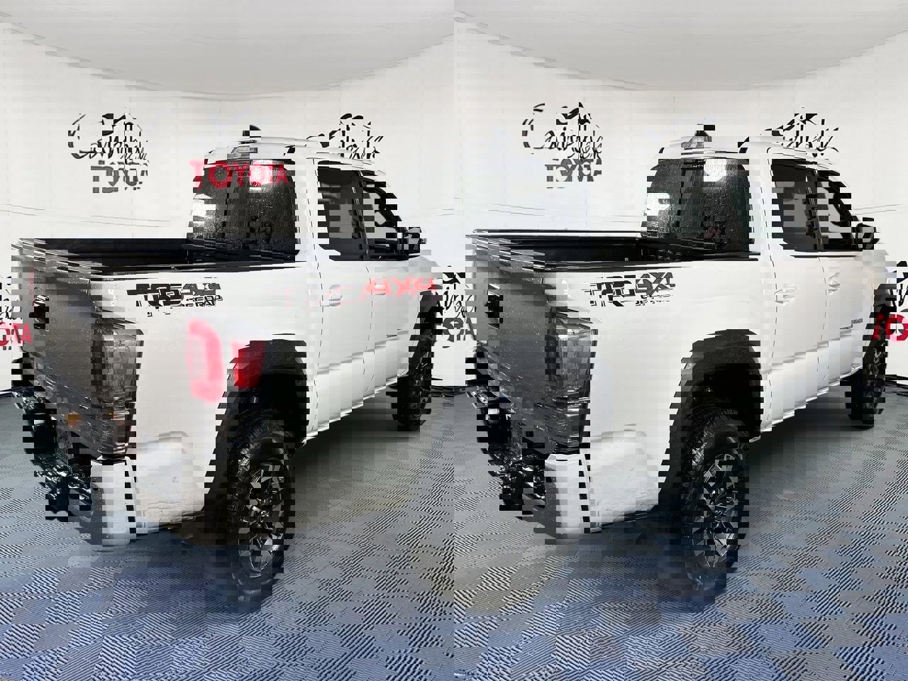 Used 2021 Toyota Tacoma TRD Off-Road w/ Technology Package image 7