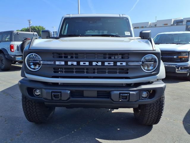 New 2026 Ford Bronco Big Bend w/ Black Diamond Package image 2