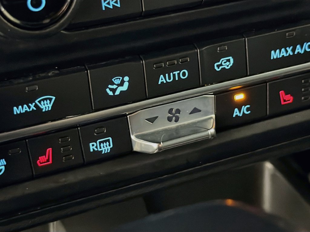 Used 2021 Ford Bronco First Edition AWD/4WD image 21