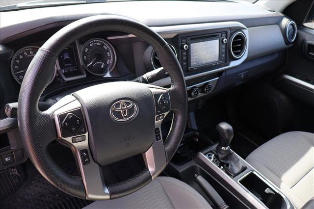 Used 2018 Toyota Tacoma SR5 image 11