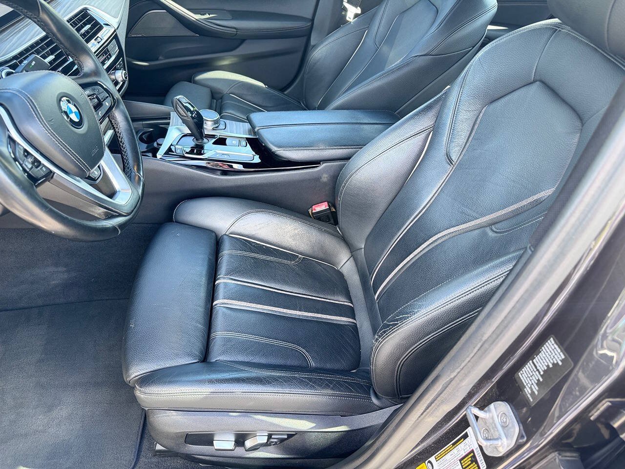 Used 2017 BMW 540i xDrive AWD/4WD image 9
