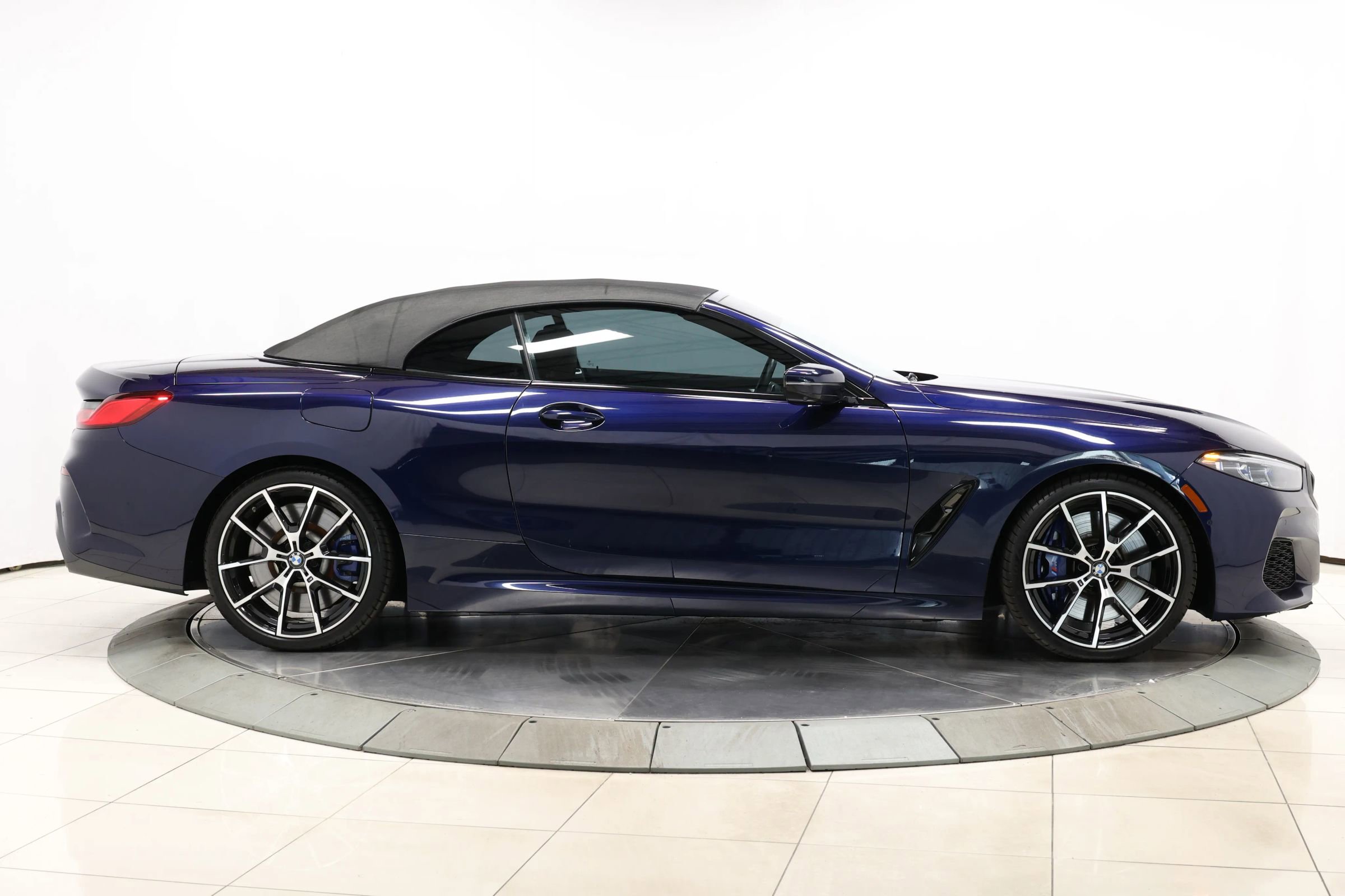 Used 2022 BMW M850i xDrive Convertible image 84