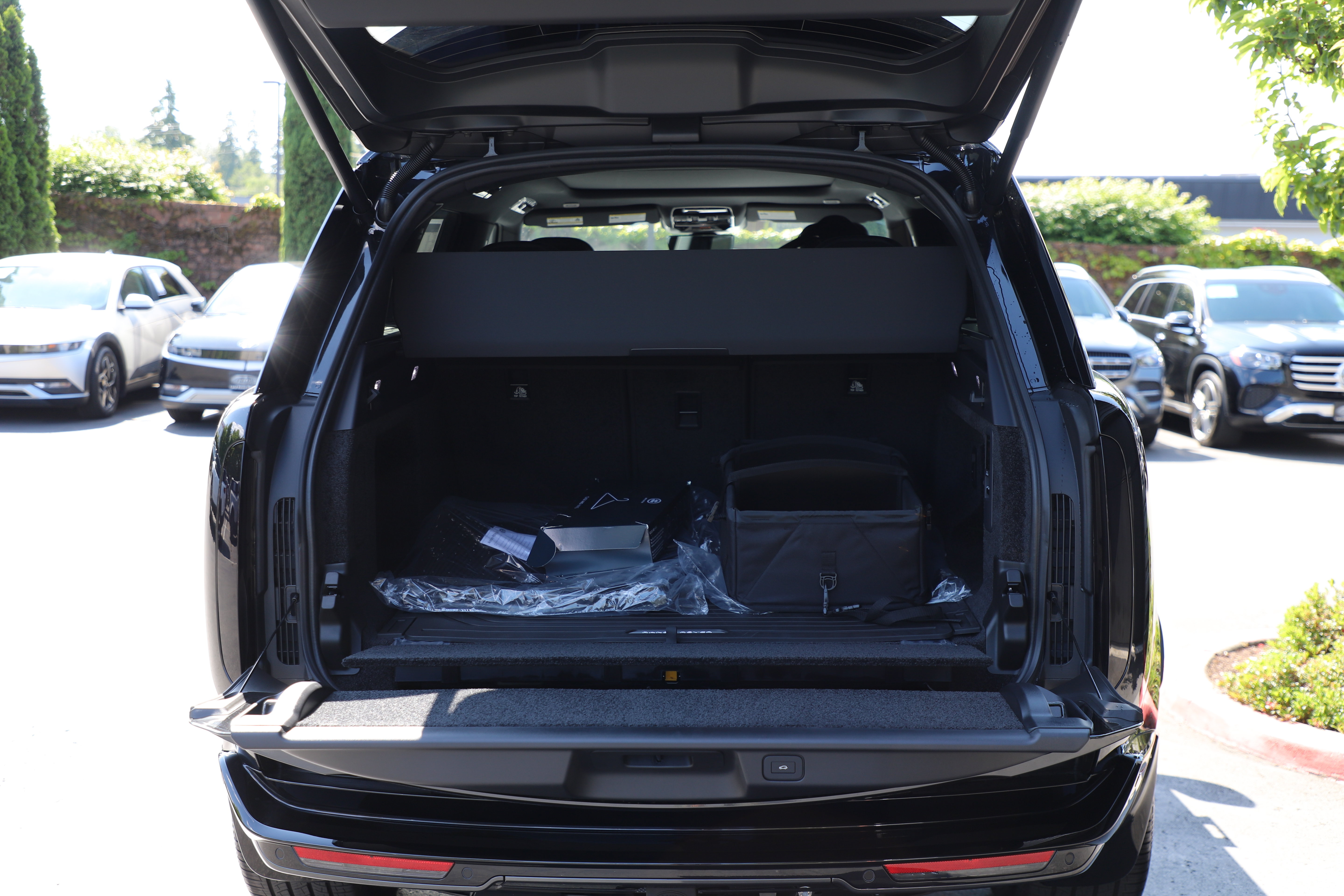 New 2026 Land Rover Range Rover SE AWD/4WD image 15