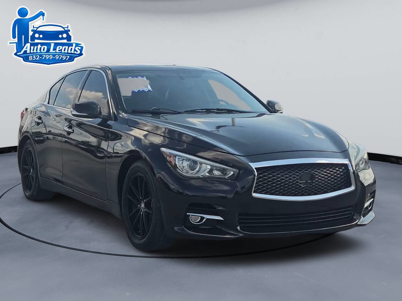 Used 2014 INFINITI Q50 Premium w/ Navigation Package RWD image 2