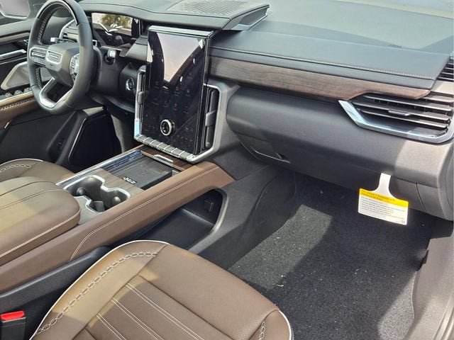 New 2026 GMC Acadia Denali Ultimate FWD image 21