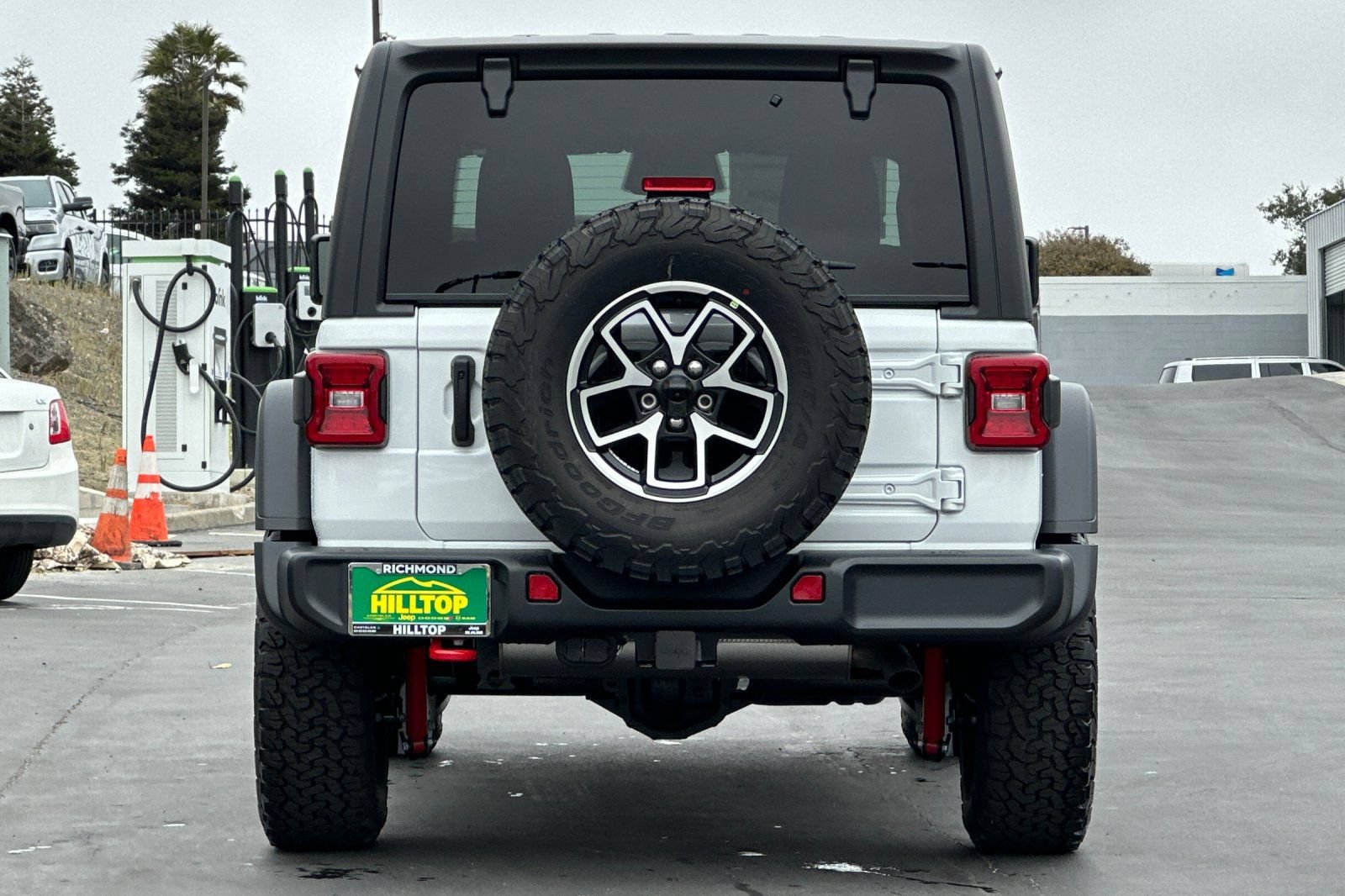 New 2026 Jeep Wrangler Unlimited Rubicon AWD/4WD image 5