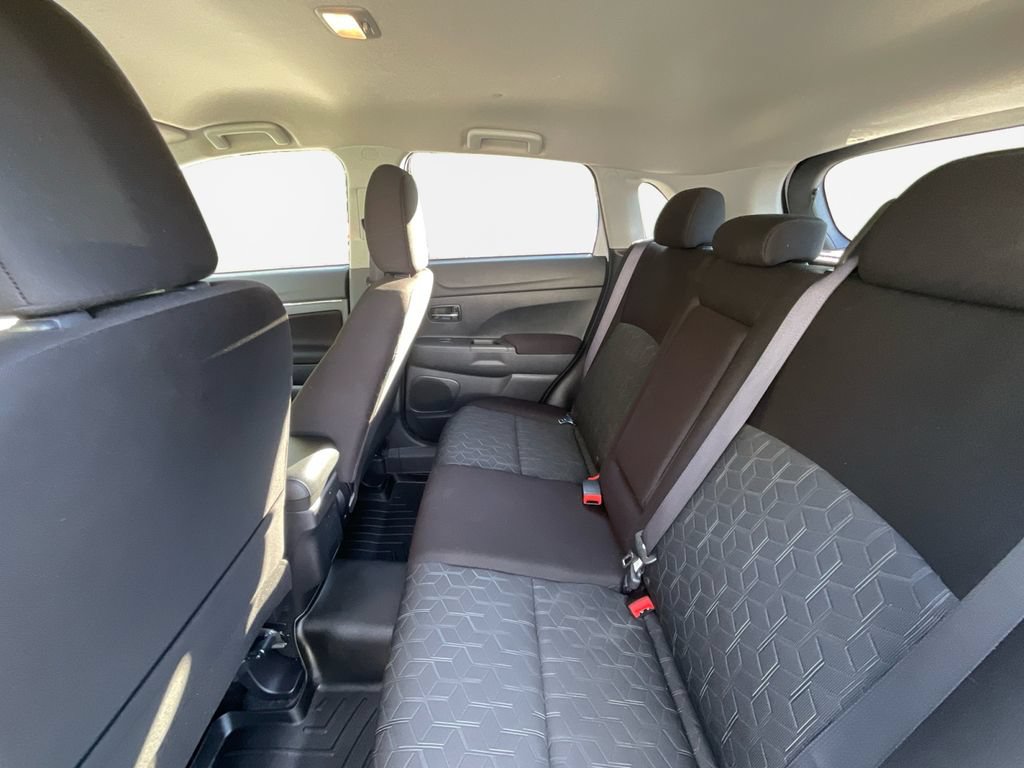 Used 2022 Mitsubishi Outlander Sport ES FWD image 24