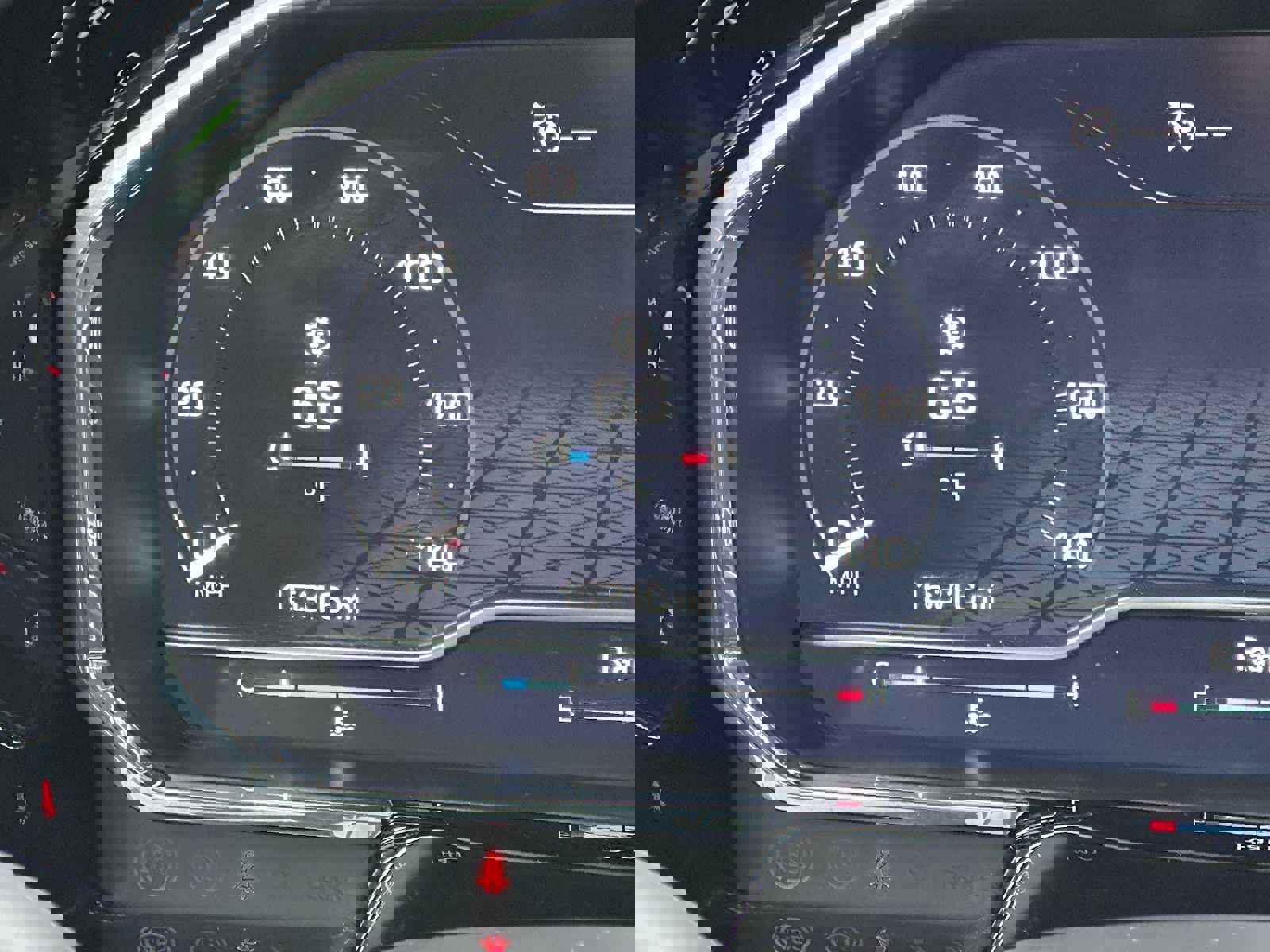 Used 2023 GMC Sierra 1500 Elevation image 24