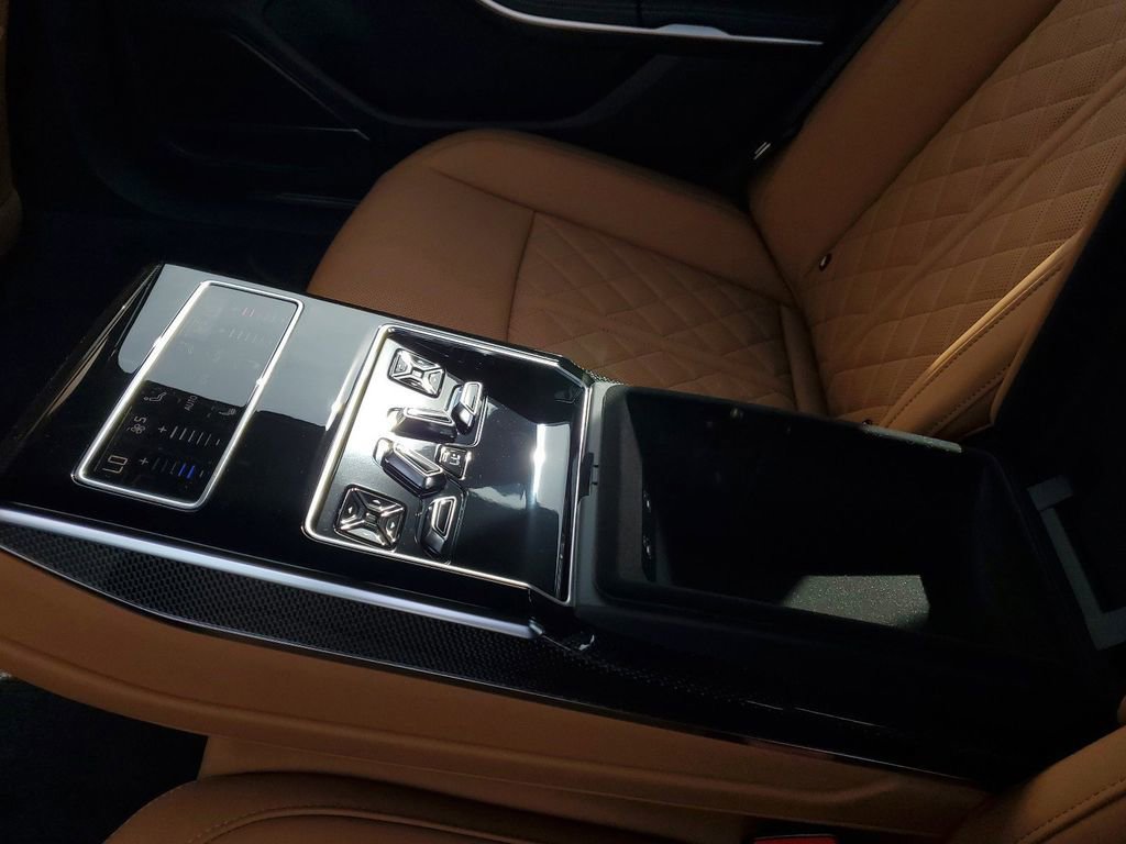 New 2025 Audi S8 image 20