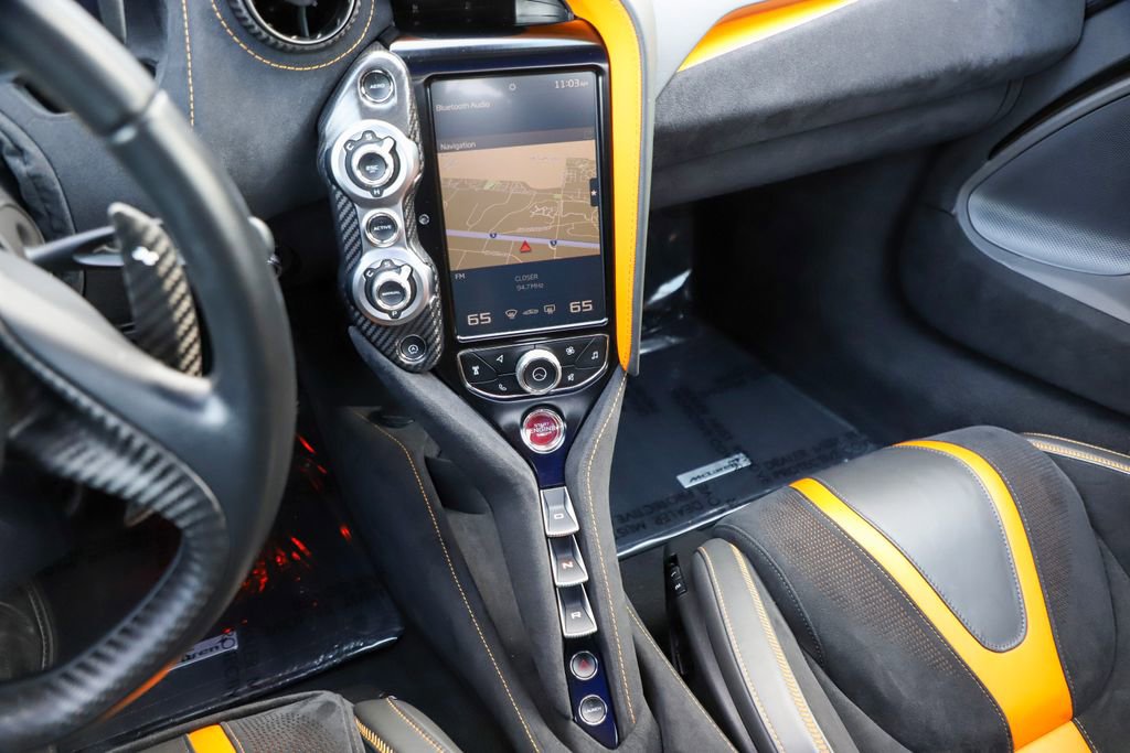 Used 2021 McLaren 720S Performance image 21