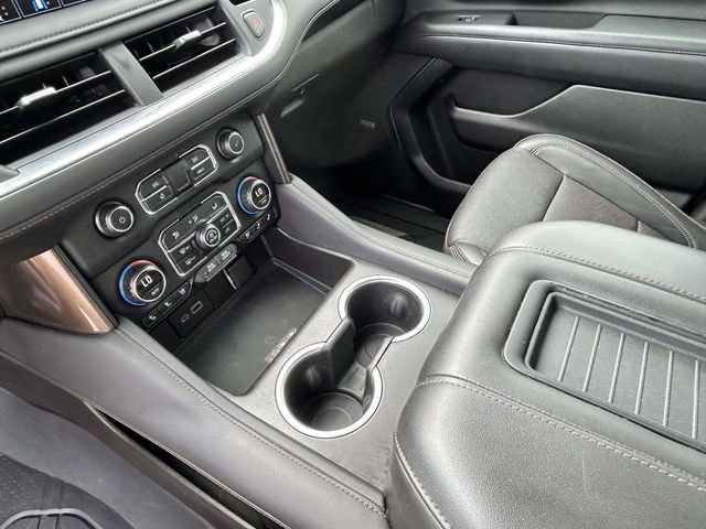 Used 2021 Chevrolet Suburban High Country RWD image 16