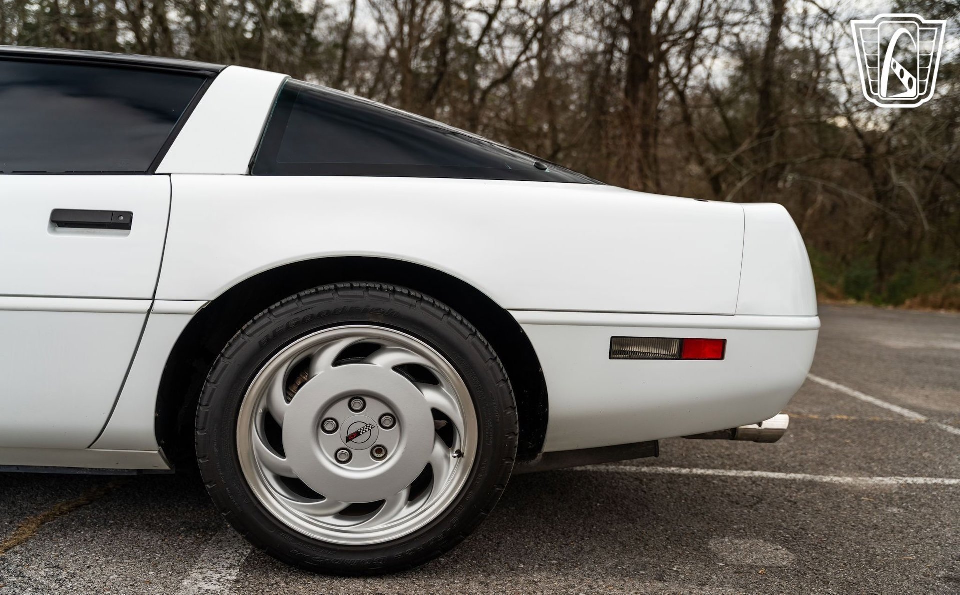 Used 1991 Chevrolet Corvette Coupe image 31