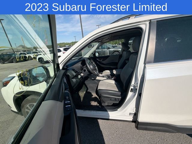 Used 2023 Subaru Forester Limited AWD/4WD image 12