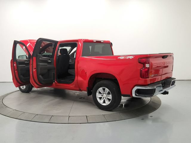 Used 2025 Chevrolet Silverado 1500 LT AWD/4WD image 13