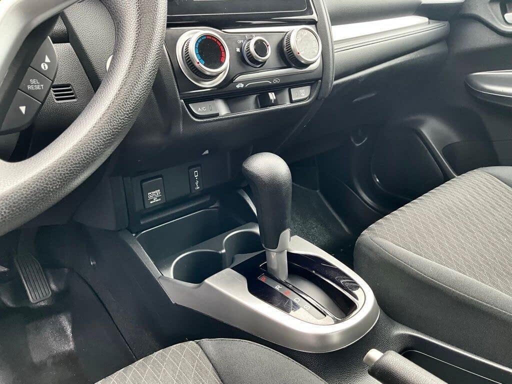 Used 2018 Honda Fit EX image 18