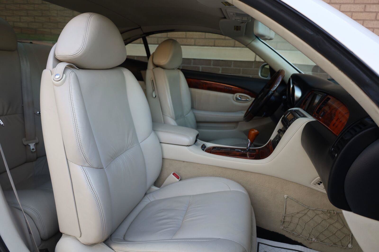 Used 2007 Lexus SC 430 Convertible w/ Preferred Accessory Pkg RWD image 21