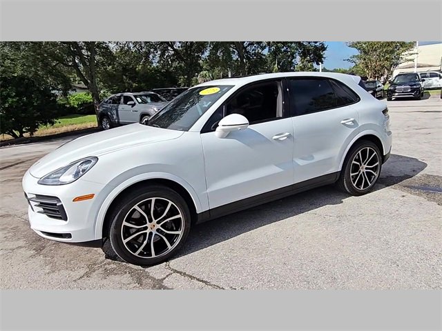 Used 2023 Porsche Cayenne image 33