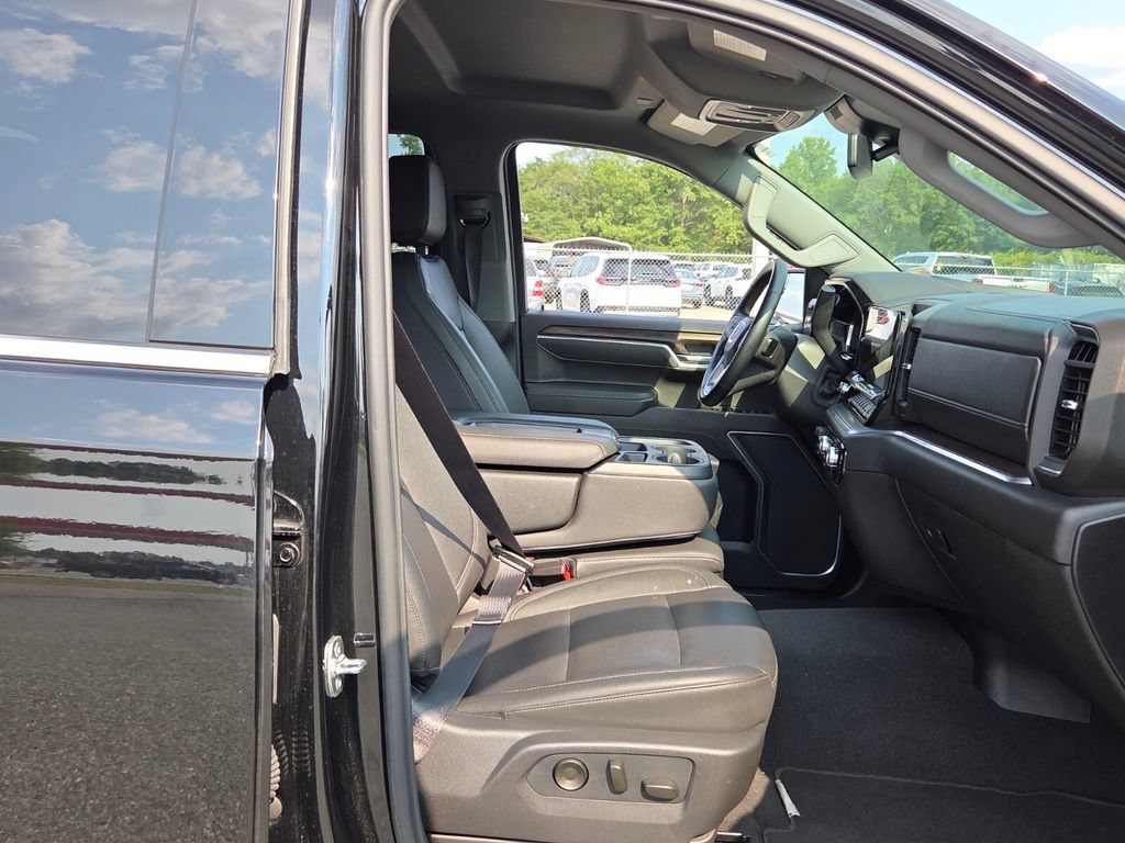 Certified 2026 GMC Sierra 1500 SLT AWD/4WD image 13