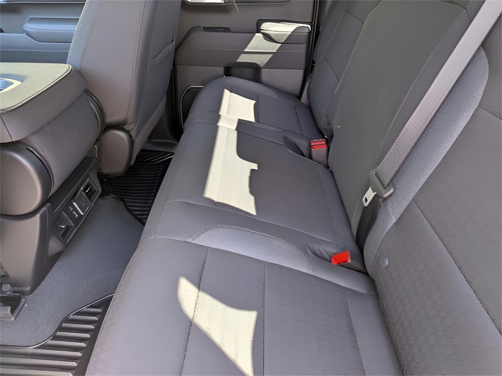 New 2026 GMC Sierra 1500 Elevation image 23