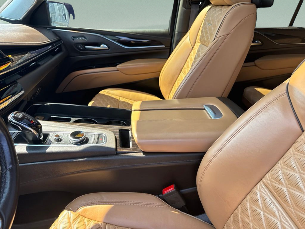 Used 2023 Cadillac Escalade Sport w/ Touring Package AWD/4WD image 21