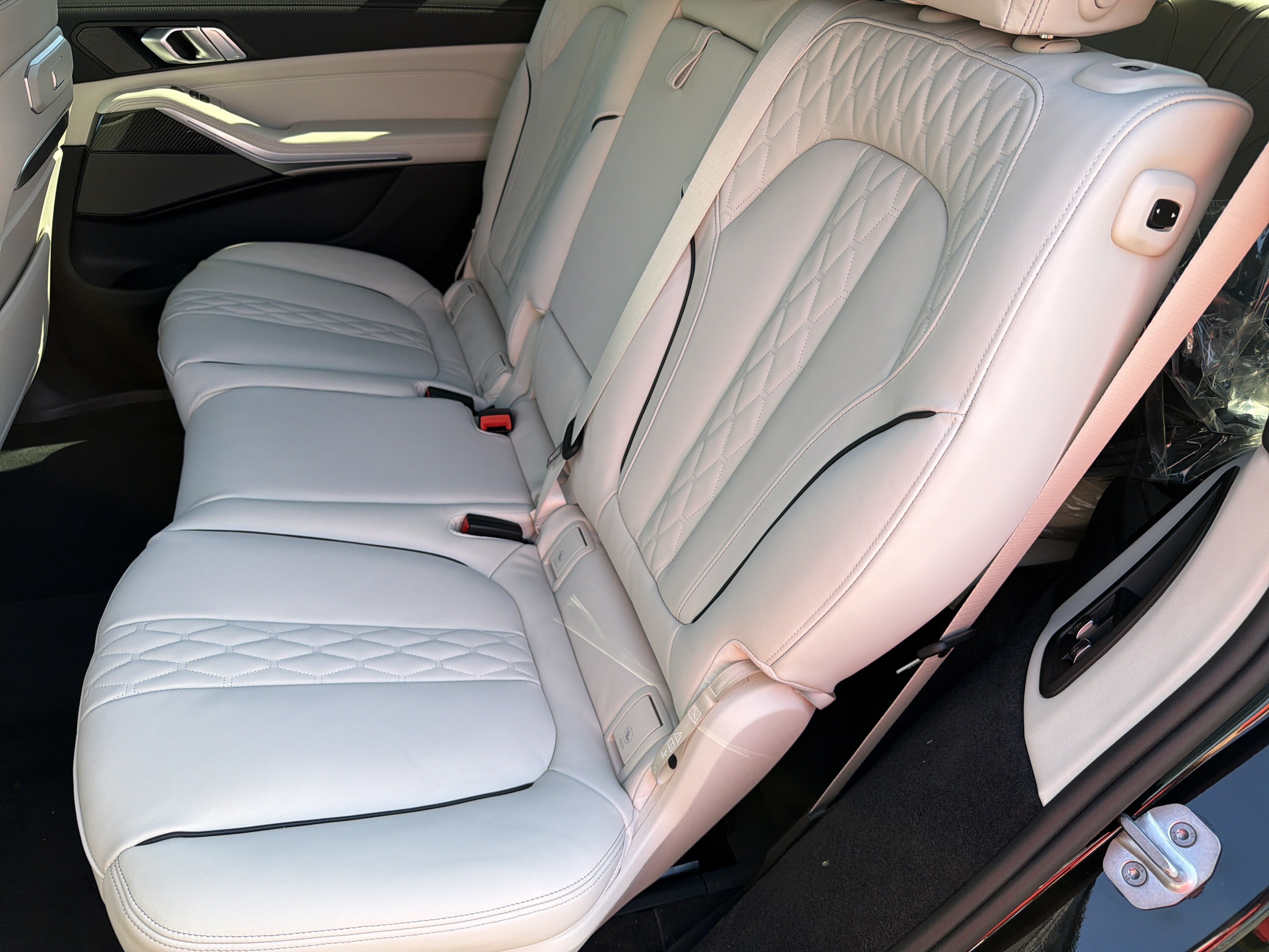 New 2027 BMW X7 M60i AWD/4WD image 19