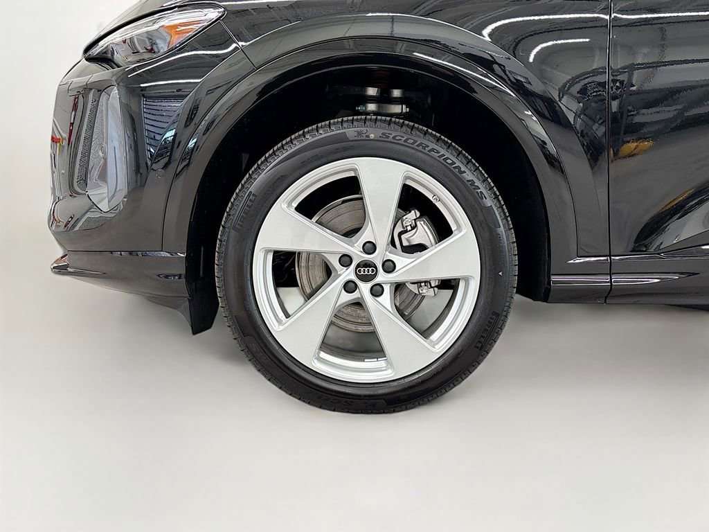 New 2025 Audi Q5 Premium Plus image 23