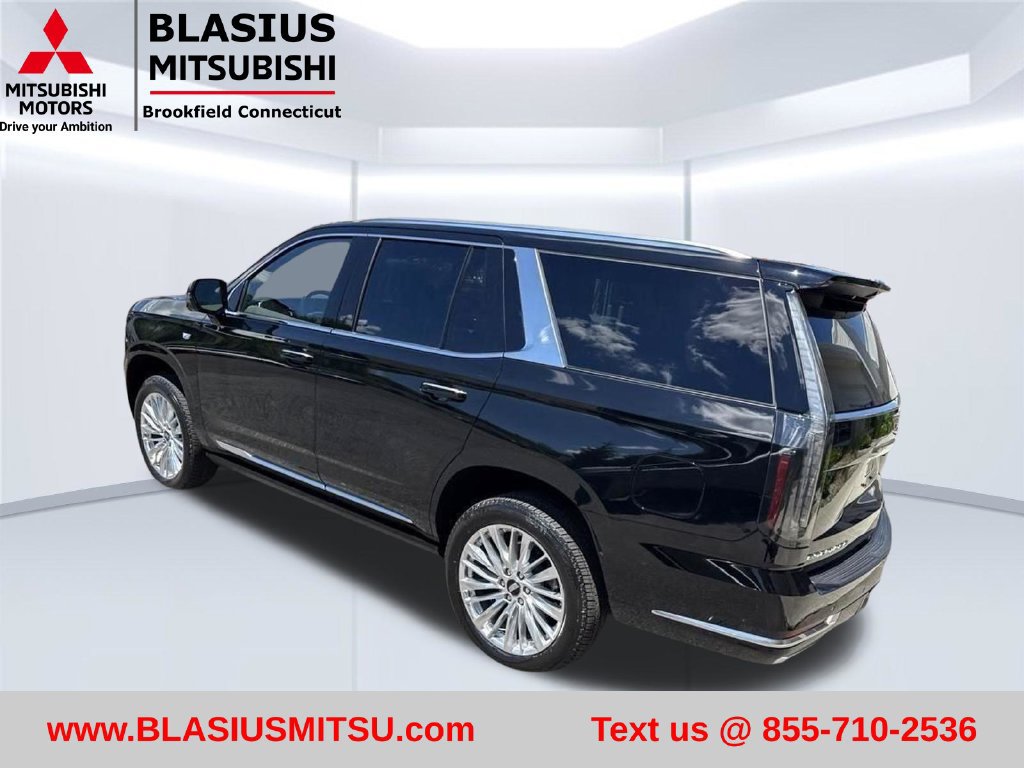 Used 2026 Cadillac Escalade Luxury AWD/4WD image 19