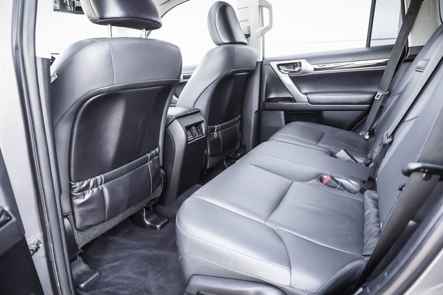Used 2014 Lexus GX 460 image 20