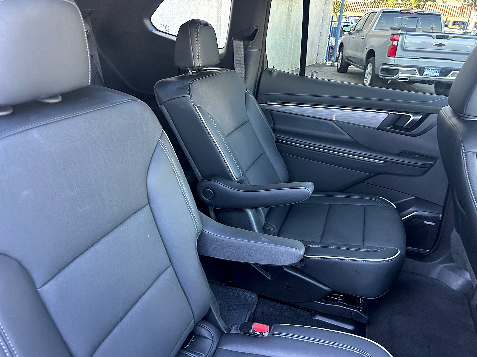 Used 2026 Buick Enclave Preferred FWD image 34