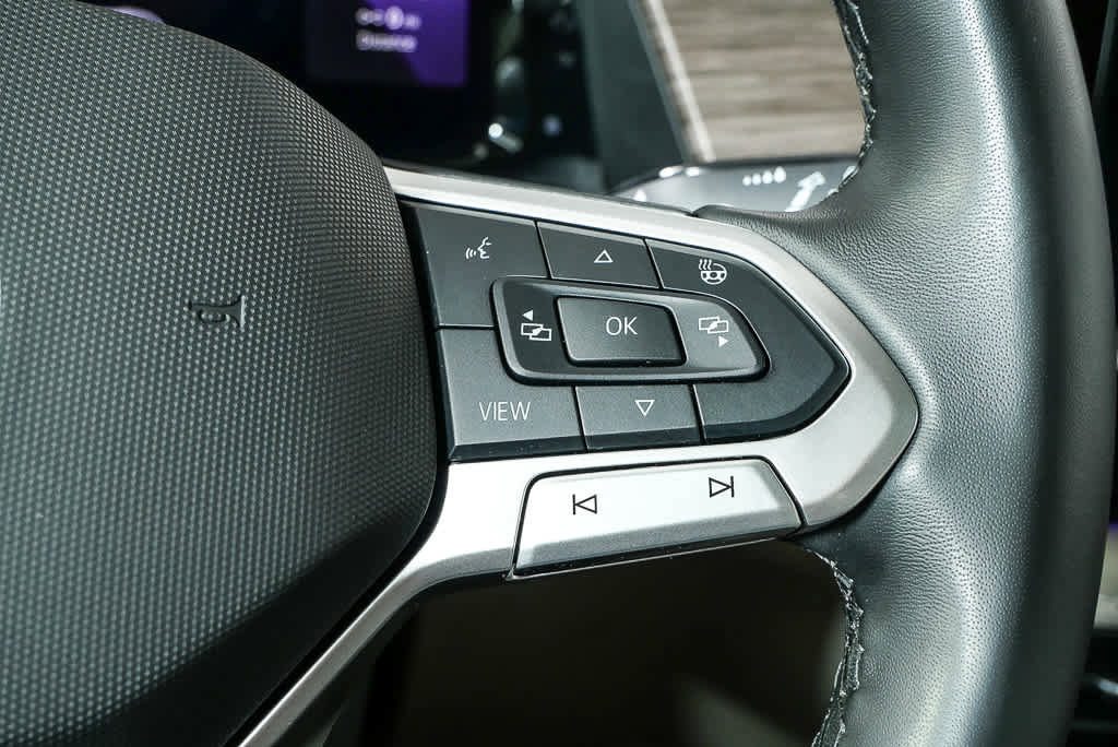 Certified 2025 Volkswagen Atlas SEL Premium R-Line image 12