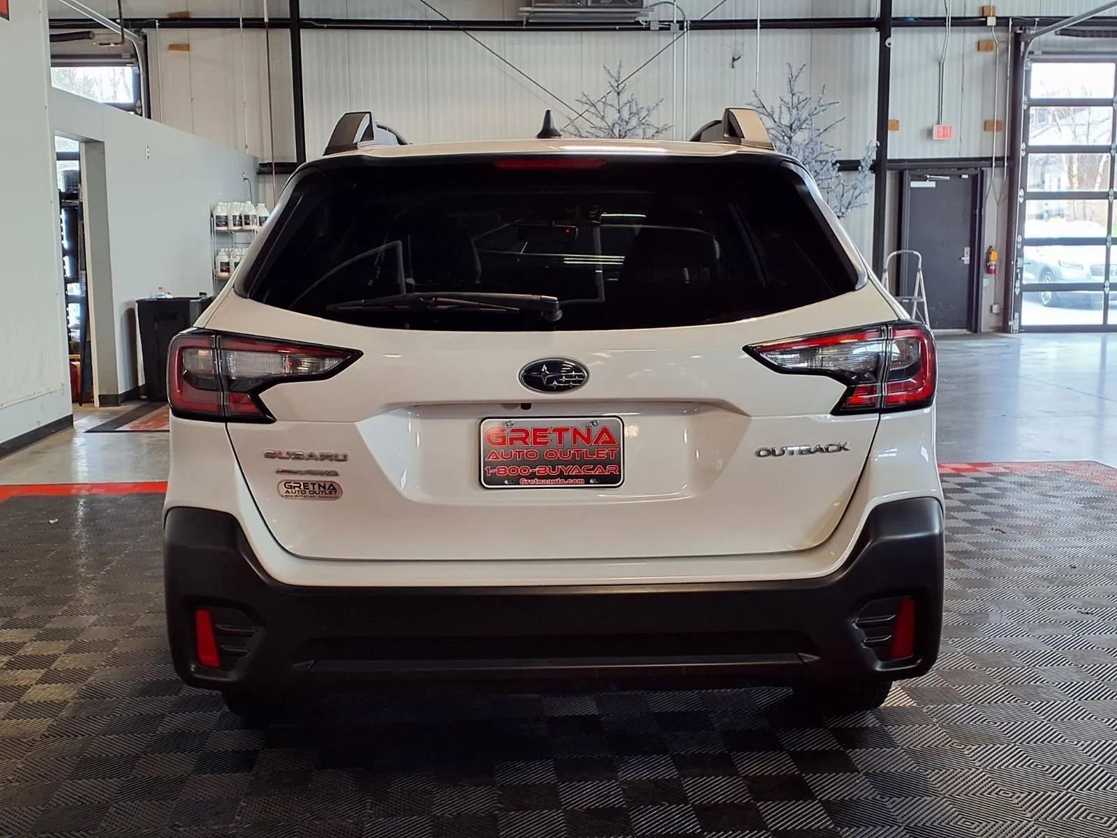 Used 2022 Subaru Outback Premium image 5