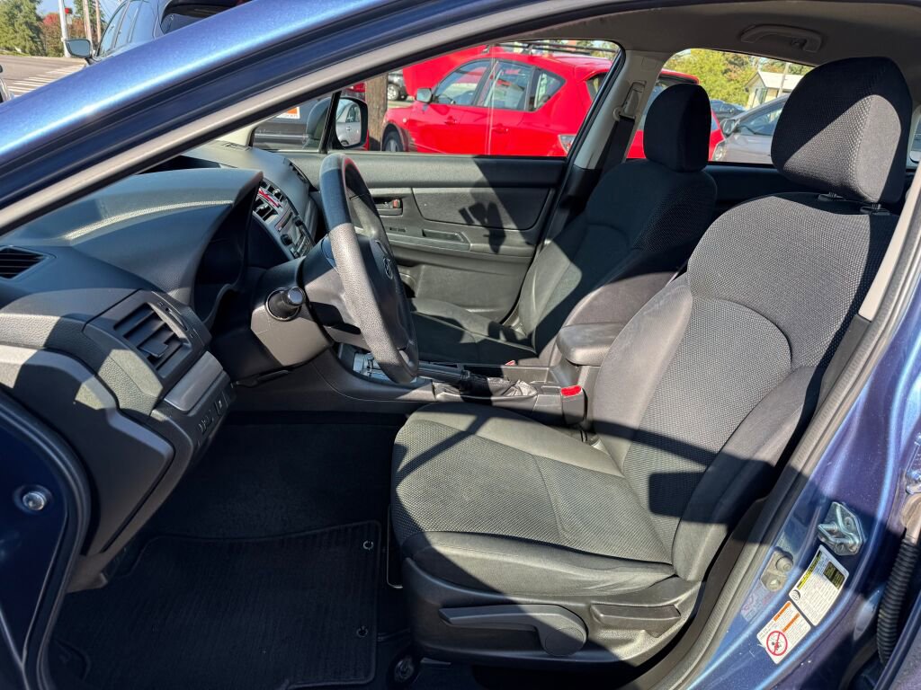 Used 2014 Subaru Impreza 2.0i image 8