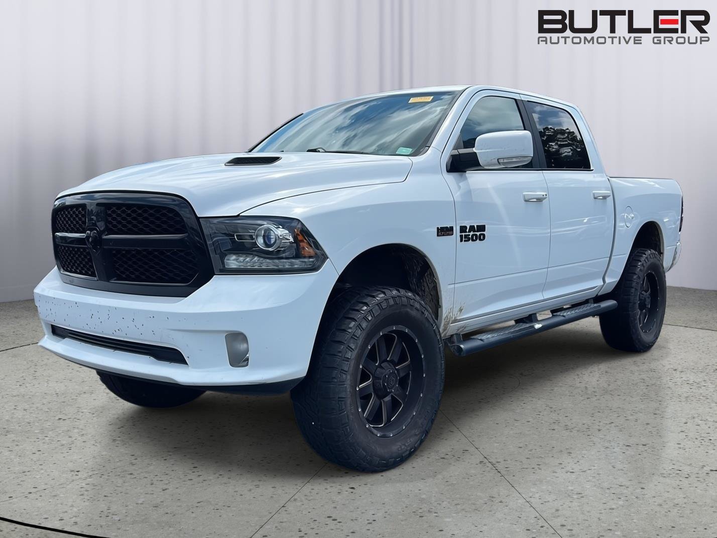 Used 2017 RAM 1500 Sport w/ Convenience Group AWD/4WD image 1
