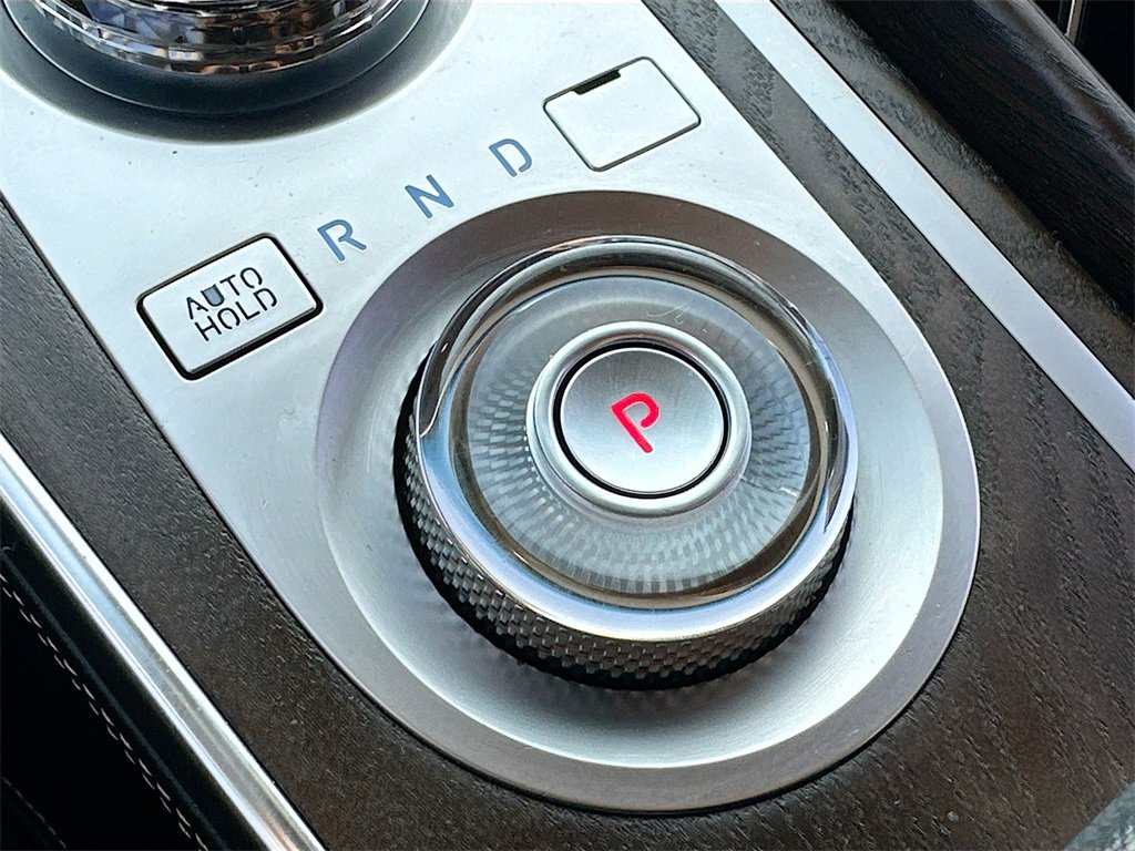 Used 2023 Genesis GV80 2.5T image 17