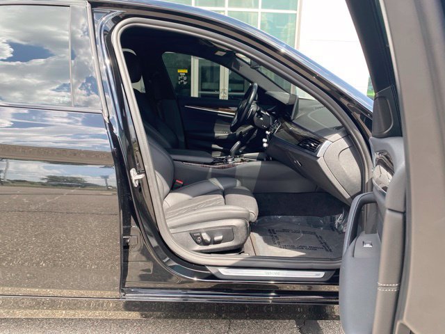 Used 2022 BMW 530i xDrive w/ Convenience Package AWD/4WD image 31
