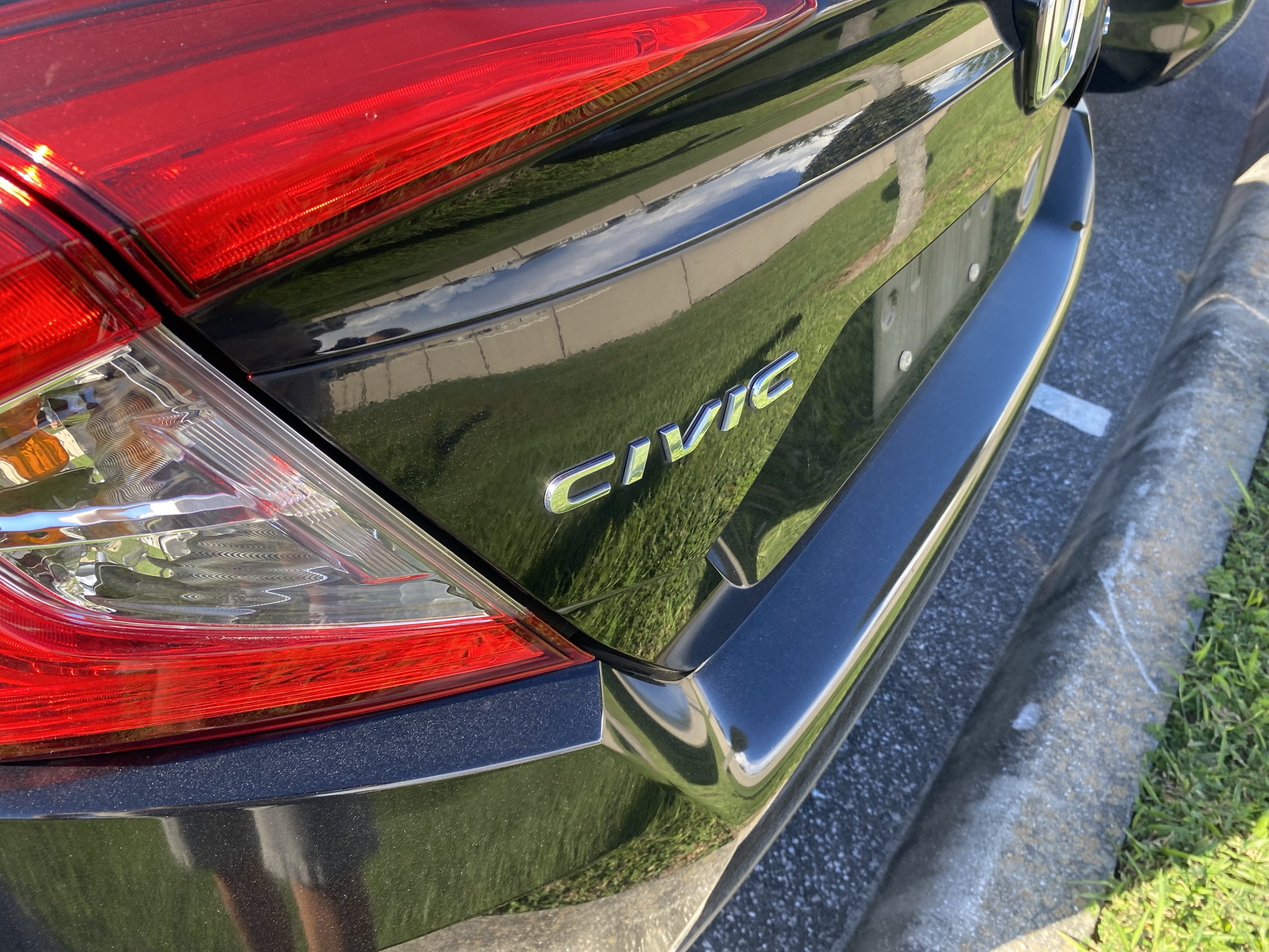 Used 2021 Honda Civic Sport image 22