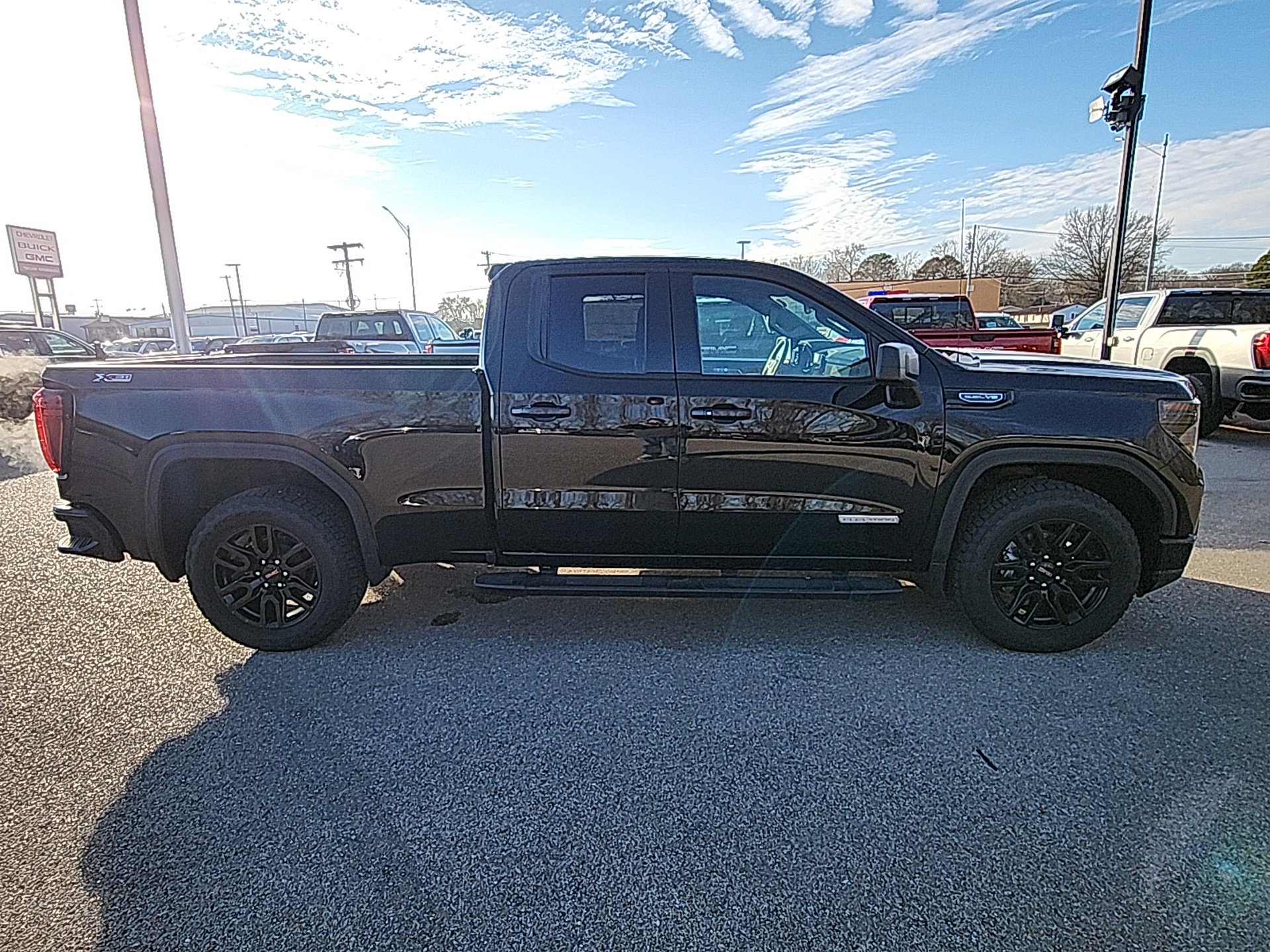 New 2025 GMC Sierra 1500 Elevation w/ Preferred Package image 10