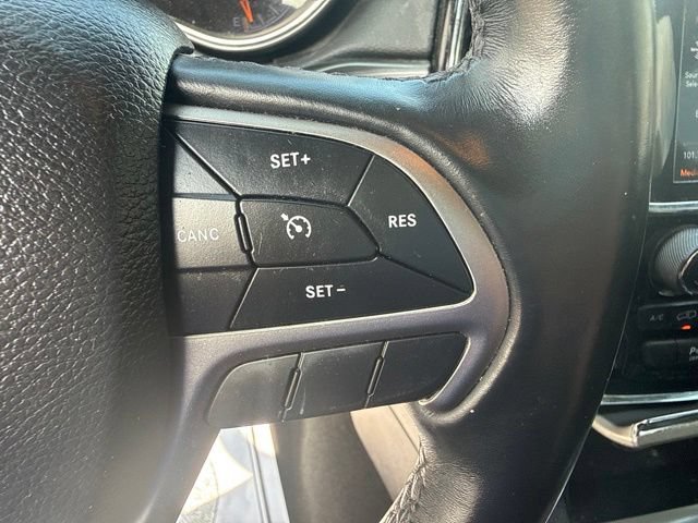 Used 2021 Jeep Grand Cherokee Laredo X AWD/4WD image 21
