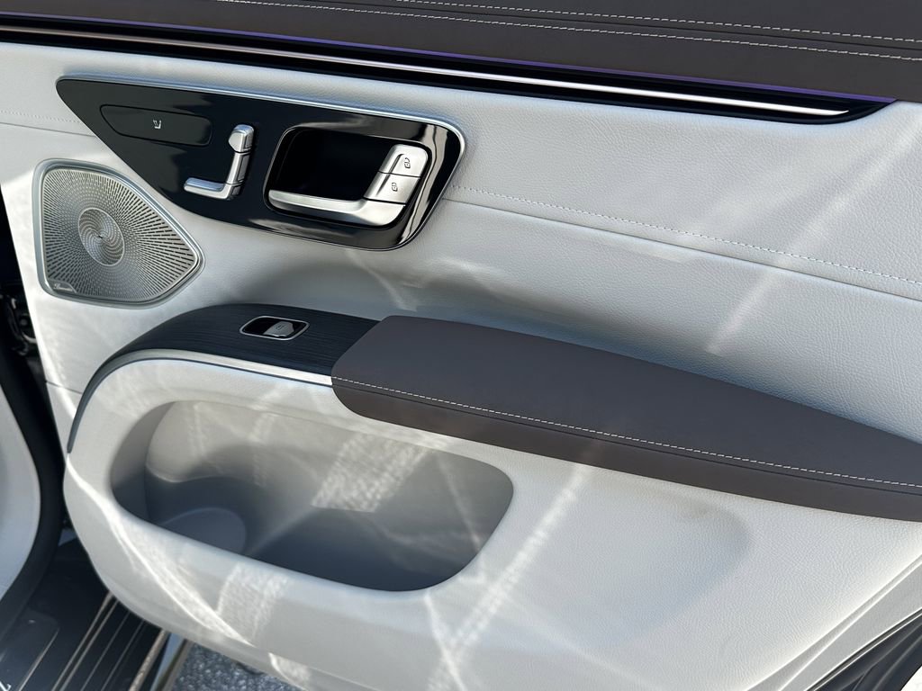 Certified 2023 Mercedes-Benz EQS 580 4MATIC SUV image 19