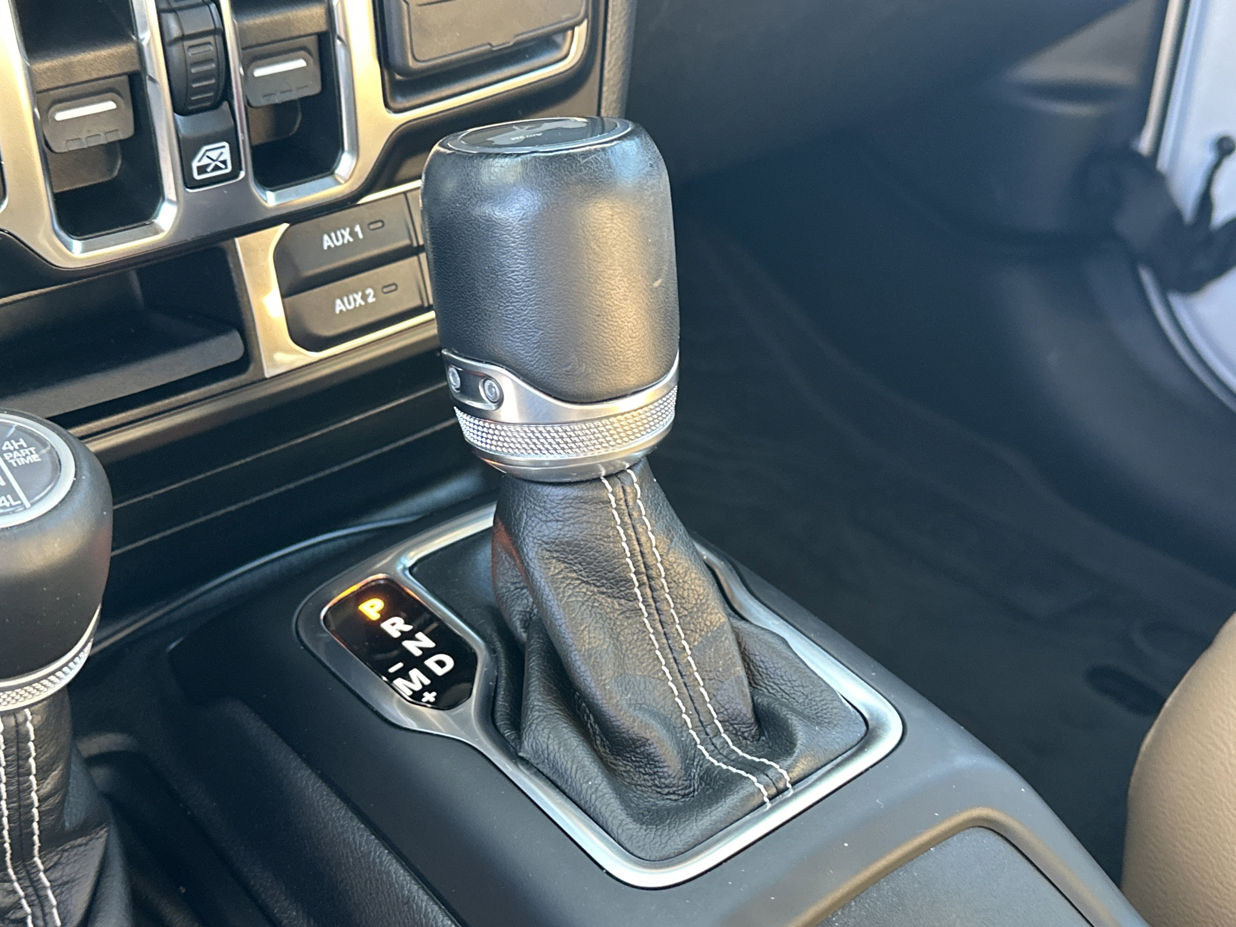 Used 2021 Jeep Wrangler Unlimited Sahara w/ Cold Weather Group image 31