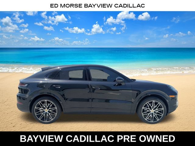 Used 2024 Porsche Cayenne Coupe AWD/4WD image 6