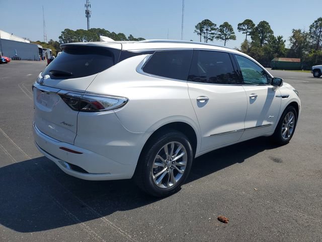 Certified 2024 Buick Enclave Avenir w/ Avenir Technology Package image 6