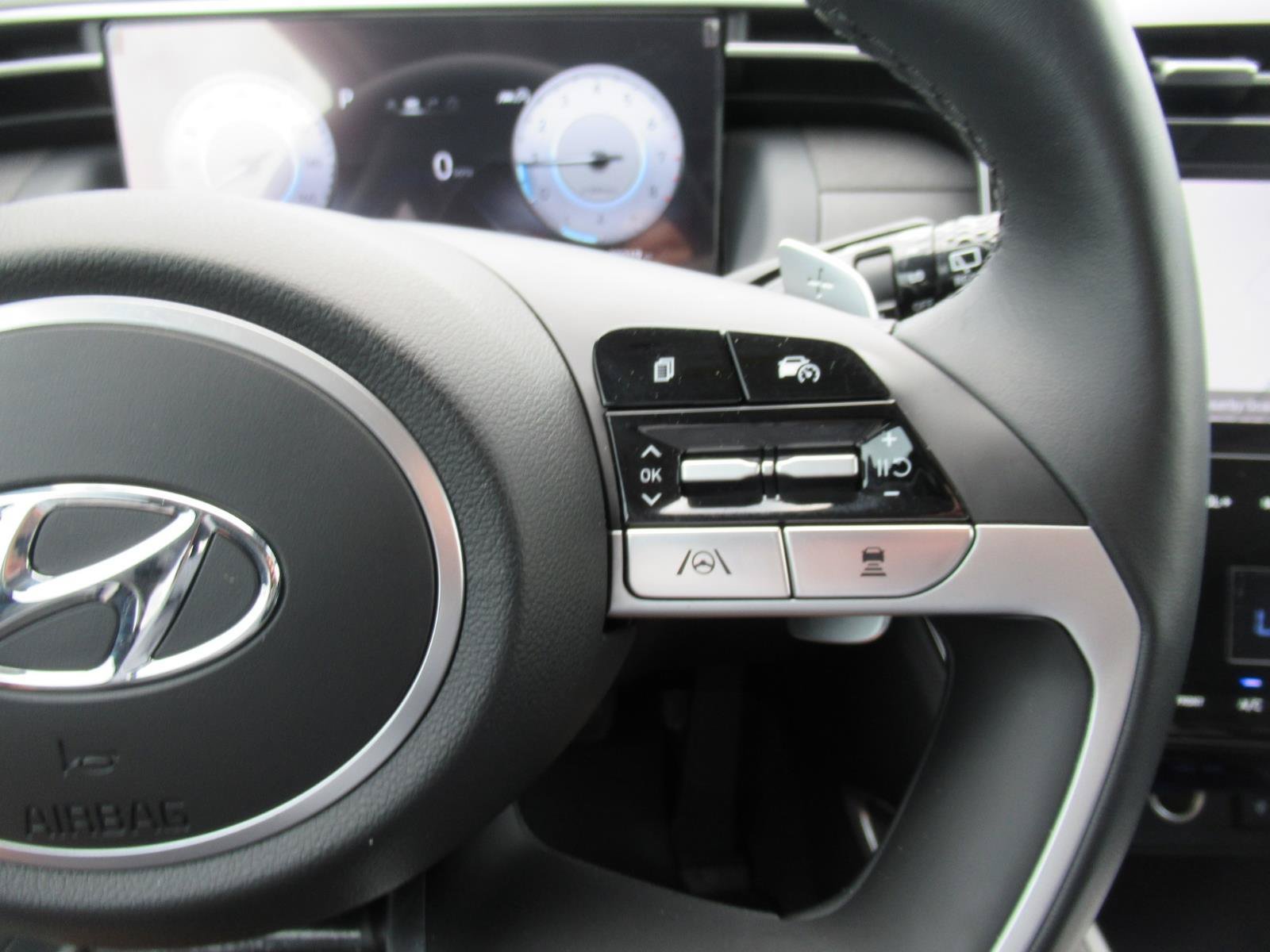 Used 2024 Hyundai Tucson Limited FWD image 27