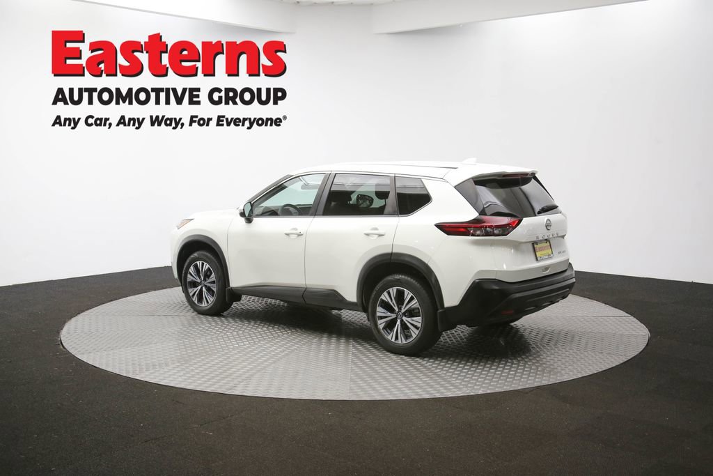 Used 2022 Nissan Rogue SV image 61