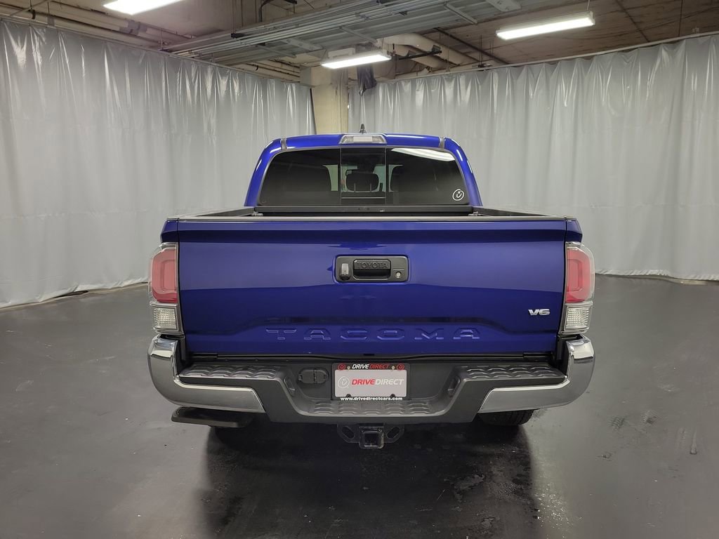 Used 2023 Toyota Tacoma TRD Off-Road image 7