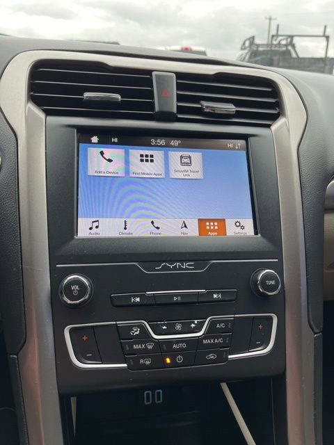 Used 2019 Ford Fusion SE image 45