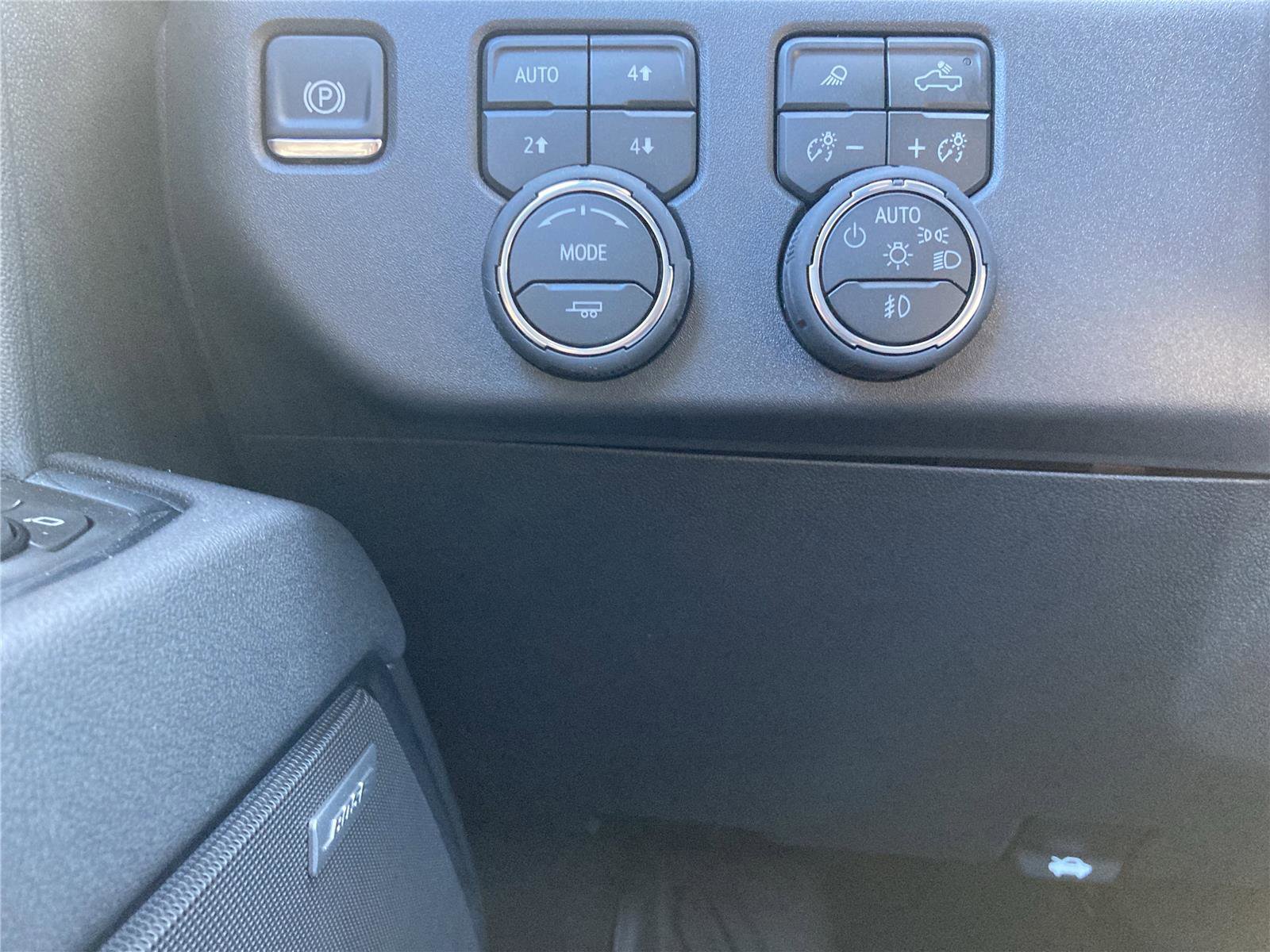 New 2026 Chevrolet Silverado 1500 LT Trail Boss w/ LT Trail Boss Premium Package image 19