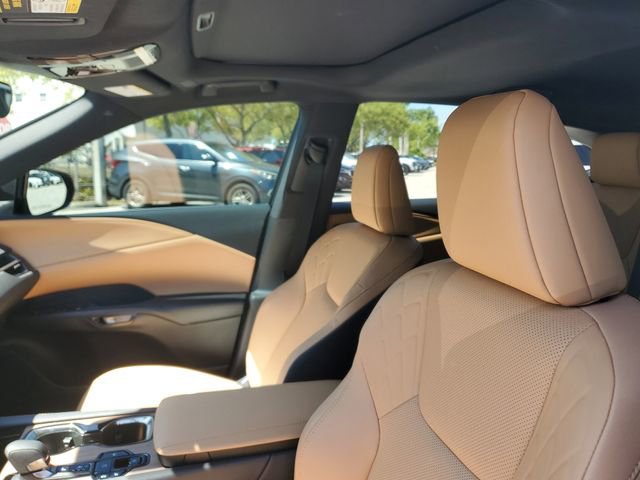 Used 2026 Lexus RX 350h w/ Convenience Package image 15