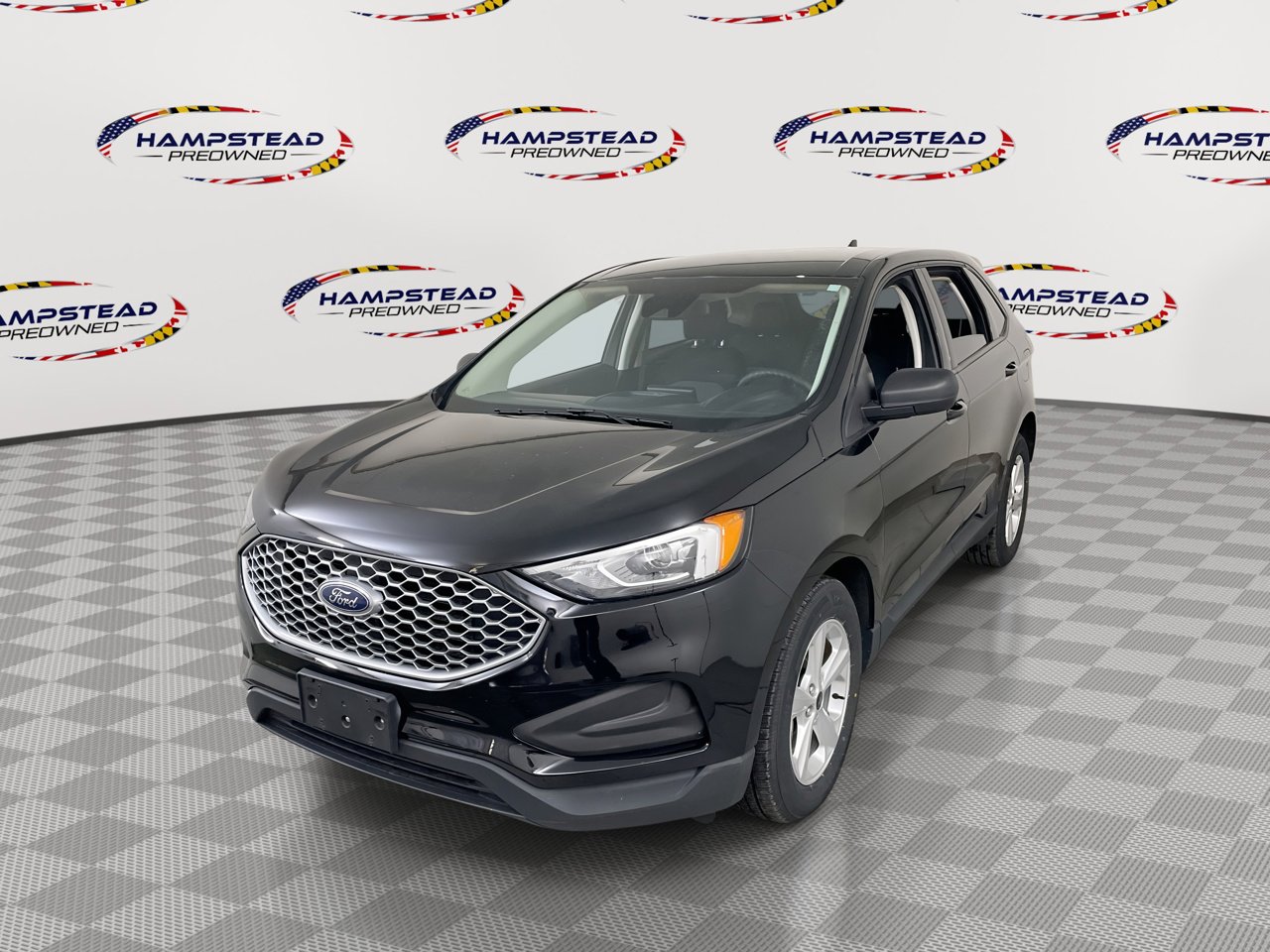 Used 2023 Ford Edge SE image 1