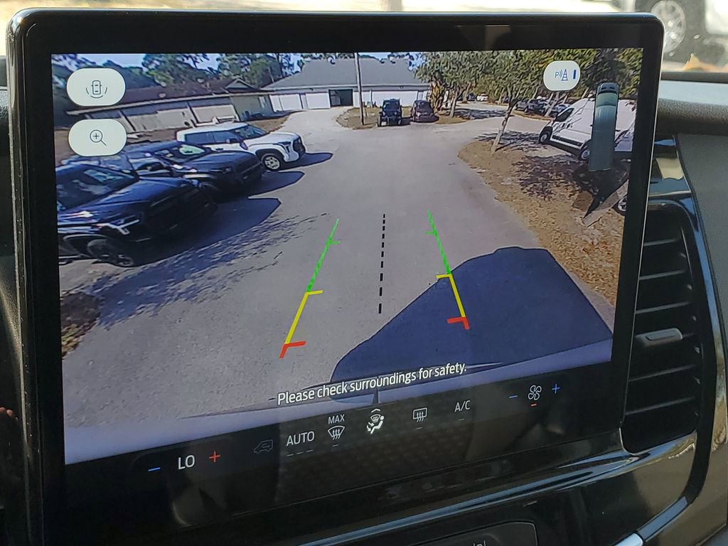 Used 2024 Ford Transit 350 XLT image 23